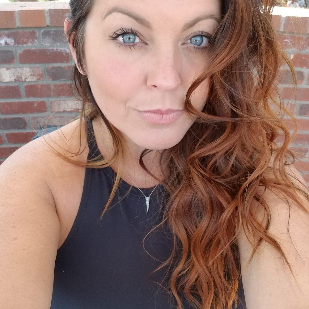 Meet your Posher, Dominique